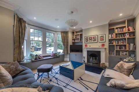 5 bedroom detached house for sale, Moreton Avenue, Harpenden