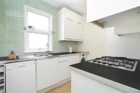 2 bedroom apartment for sale, Huddlestone Road, London NW2