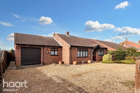 3 bedroom detached bungalow for sale, Smeeth Road, Marshland St James