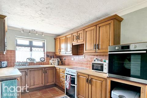 212 Smeeth Road, Marshland St James, Wisbech, PE14 8JB