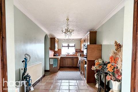 212 Smeeth Road, Marshland St James, Wisbech, PE14 8JB