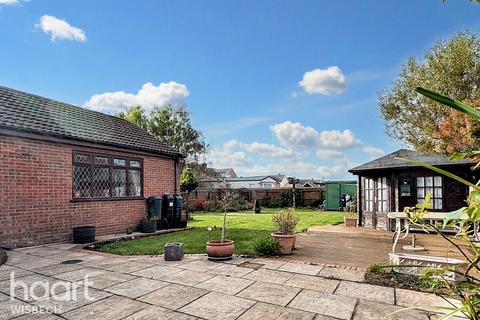 3 bedroom detached bungalow for sale, Smeeth Road, Marshland St James