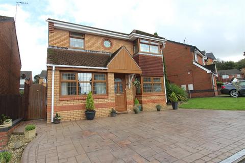 4 bedroom detached house for sale, Ynys-Y-Coed, Oakdale NP12