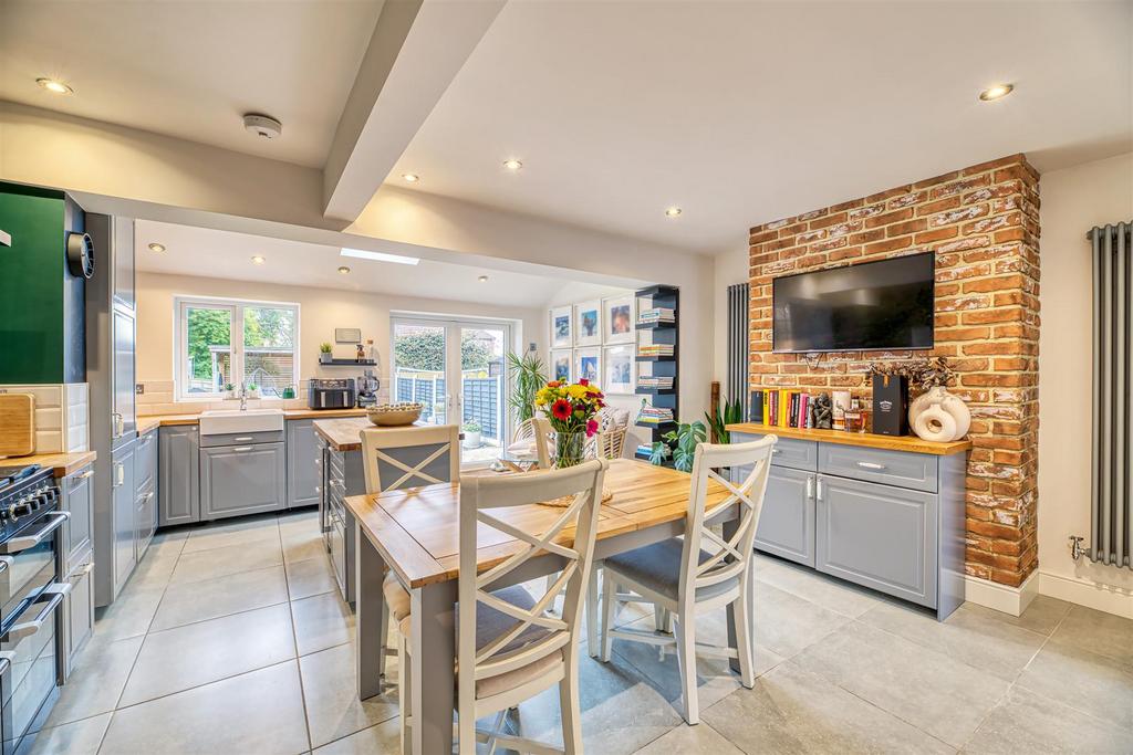 Kitchen/Family Room