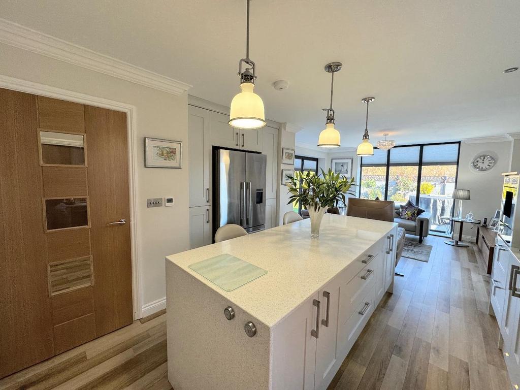 Kitchen dining area