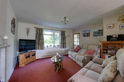 3 bedroom terraced house for sale, Okeley Lane, Tring