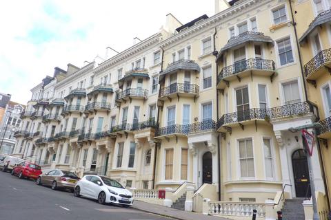 2 bedroom apartment for sale, Warrior Square, St. Leonards-on-Sea TN37