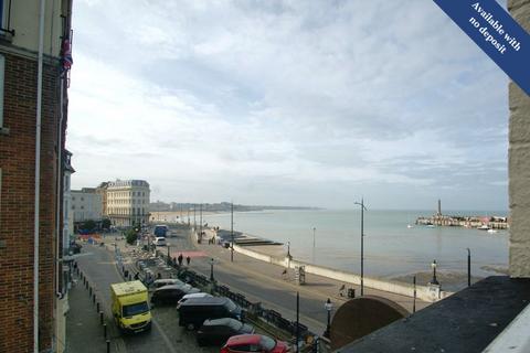 2 bedroom flat to rent, King Street, Margate, CT9