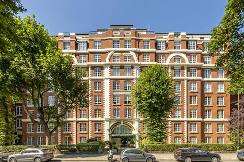 2 bedroom apartment to rent, Grove End House, Grove End Road, St John's Wood, London, NW8