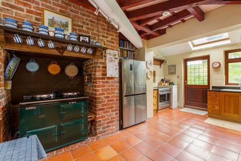 4 bedroom house to rent, Westerham Hill, Kent TN16 2EB