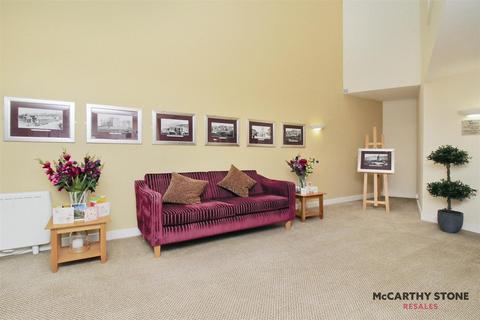 1 bedroom apartment for sale, Lyle Court, 25 Barnton Grove, Edinburgh