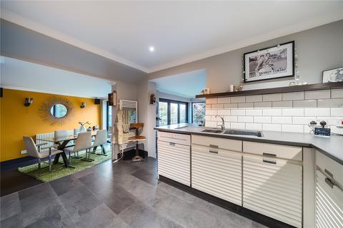 4 bedroom semi-detached house for sale, Upper Hale Road, Farnham, Surrey, GU9