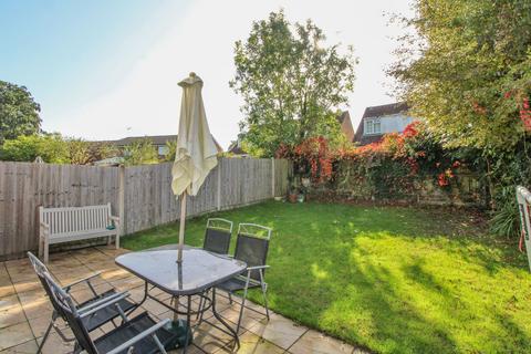 4 bedroom detached house for sale, Amberley Close, Burgess Hill, RH15