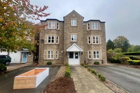 2 bedroom flat to rent, Low Beck, Ilkley, West Yorkshire, UK, LS29