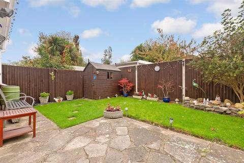 30 Ranworth Close, Erith, DA8 3AD