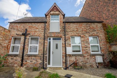 1 bed property for rent in 7A Briggs Street, York, YO31 8HW