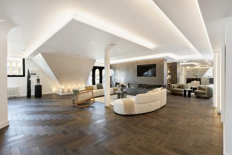 Penthouse 19, Bickenhall Mansions Bickenhall Street, London, W1U 6BP