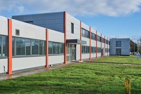Industrial unit to rent - Burrington Business Park, Plymouth PL5
