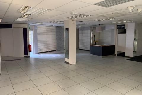 Retail property (high street) to rent, Fore Street, Liskeard PL14