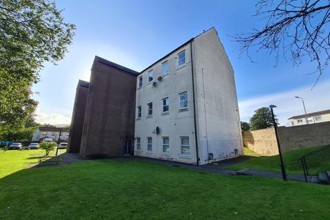 2 bedroom flat to rent, 1 Riverside Court, Flat 5, Balloch, G83 8LN