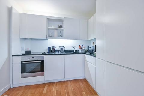 1 bedroom flat to rent, Amelia Street, Elephant and Castle, London, SE17