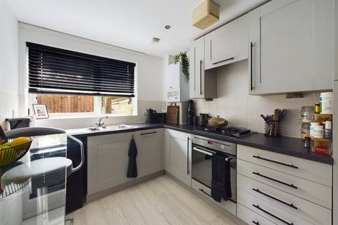 1 bedroom apartment for sale, Marlborough Drive, Langdon Hills, Basildon, Essex, SS16