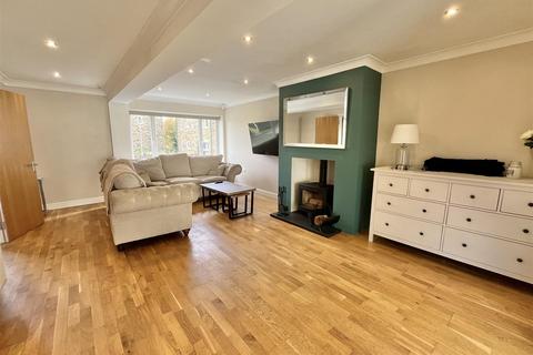 3 bedroom mews for sale, Blackshaw Road, Old Glossop