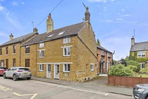 3 bedroom end of terrace house for sale, Main Street, Loddington NN14