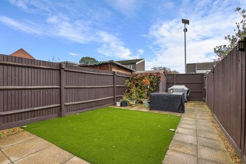 2 bedroom terraced house for sale, Foxley Mews, London N20