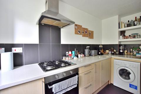 1 bedroom flat for sale, St. Georges Road, Palmers Green , London. N13