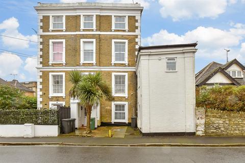 2 bedroom ground floor flat for sale, Spencer Road, Ryde, Isle of Wight