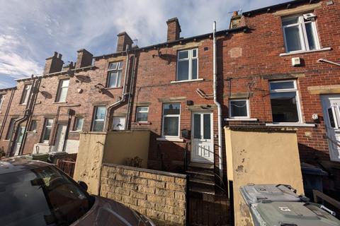 2 bedroom terraced house to rent, Highfield Terrace, Cleckheaton, West Yorkshire, BD19