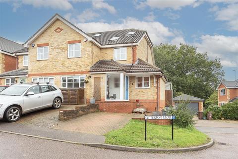 4 bedroom semi-detached house for sale, Otterton Close, Harpenden