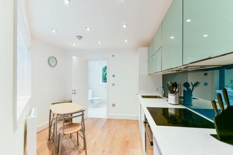 1 bedroom flat to rent, Kennington Park Road, Kennington, London, SE11