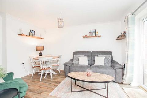 2 bedroom end of terrace house for sale, Station Mews, Wragby