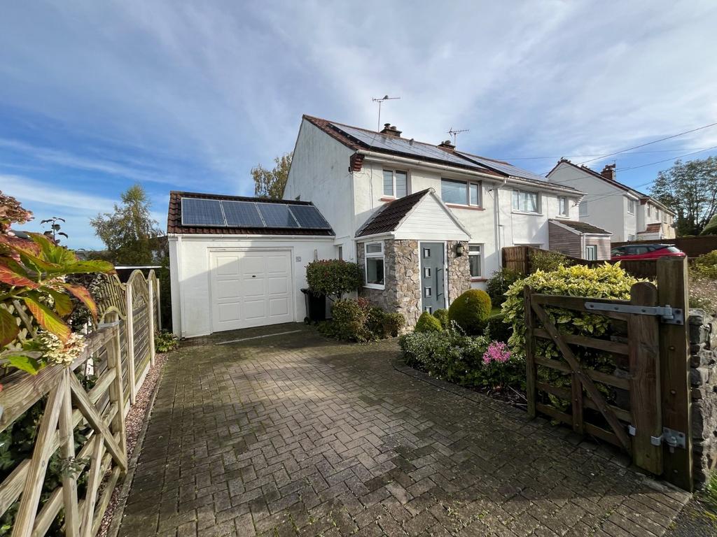 Ridgeway, Nailsea, North Somerset, BS48 3 bed semidetached house for