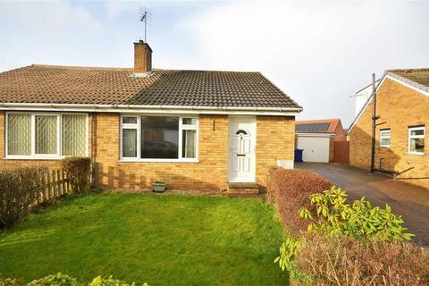 2 bedroom bungalow to rent, Dane Avenue, Thorpe Willoughby, YO8