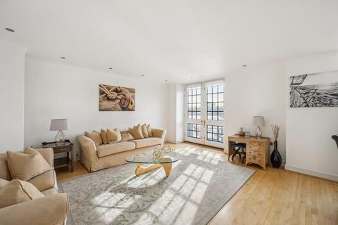 2 bedroom flat to rent, St Katharines Way, London, E1W