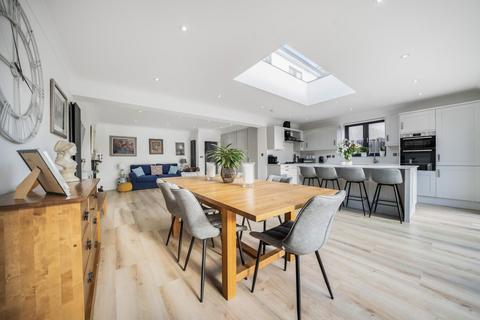 62 Camborne Road, Morden, SM4 4JJ