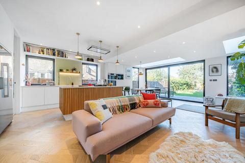 4 bedroom semi-detached house for sale, Herne Hill Road, Herne Hill