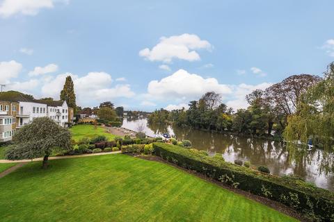 3 bedroom apartment for sale, Braybank, Bray, SL6