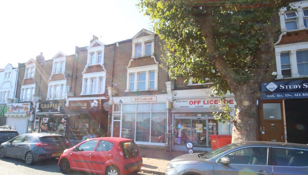 431 High Road, North Finchley, N12 Terraced house for sale £750,000