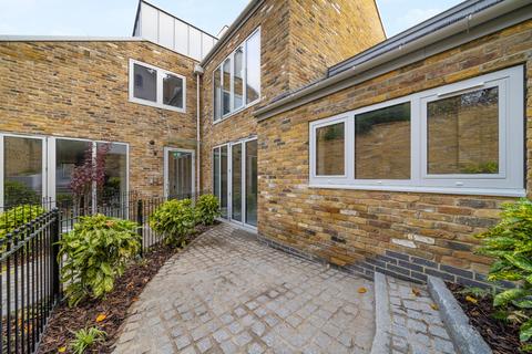 1 bedroom apartment for sale, 21 Wisteria Road, Greater London SE13