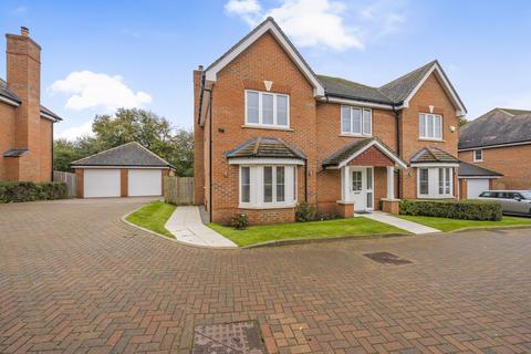 5 bedroom detached house for sale, Dowles Barn Close, Wokingham RG41