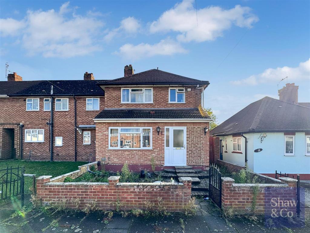 Bryony Close, Uxbridge UB8 5 bed house to rent £4,400 pcm (£1,015 pw)