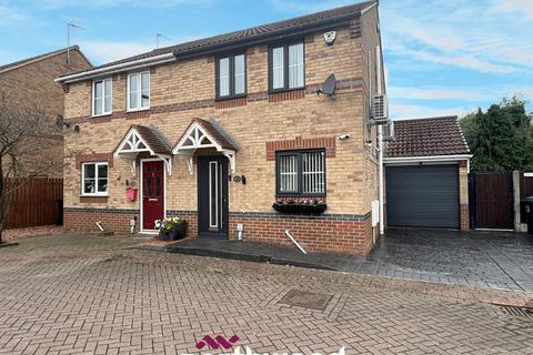 3 bedroom semi-detached house for sale, Stony Close, Doncaster DN7