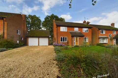 4 bedroom detached house for sale, The Pightle