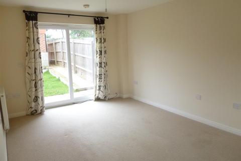 3 bedroom detached house to rent, Ross Drive, Stamford