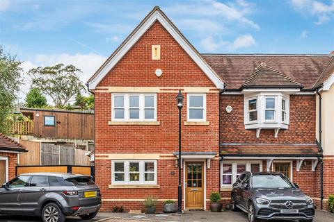 3 bedroom house for sale, BRUNSWICK WALK, DORKING, RH4 2FQ