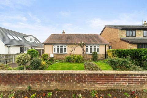 2 bedroom detached bungalow for sale, Kendal Drive, Castleford WF10